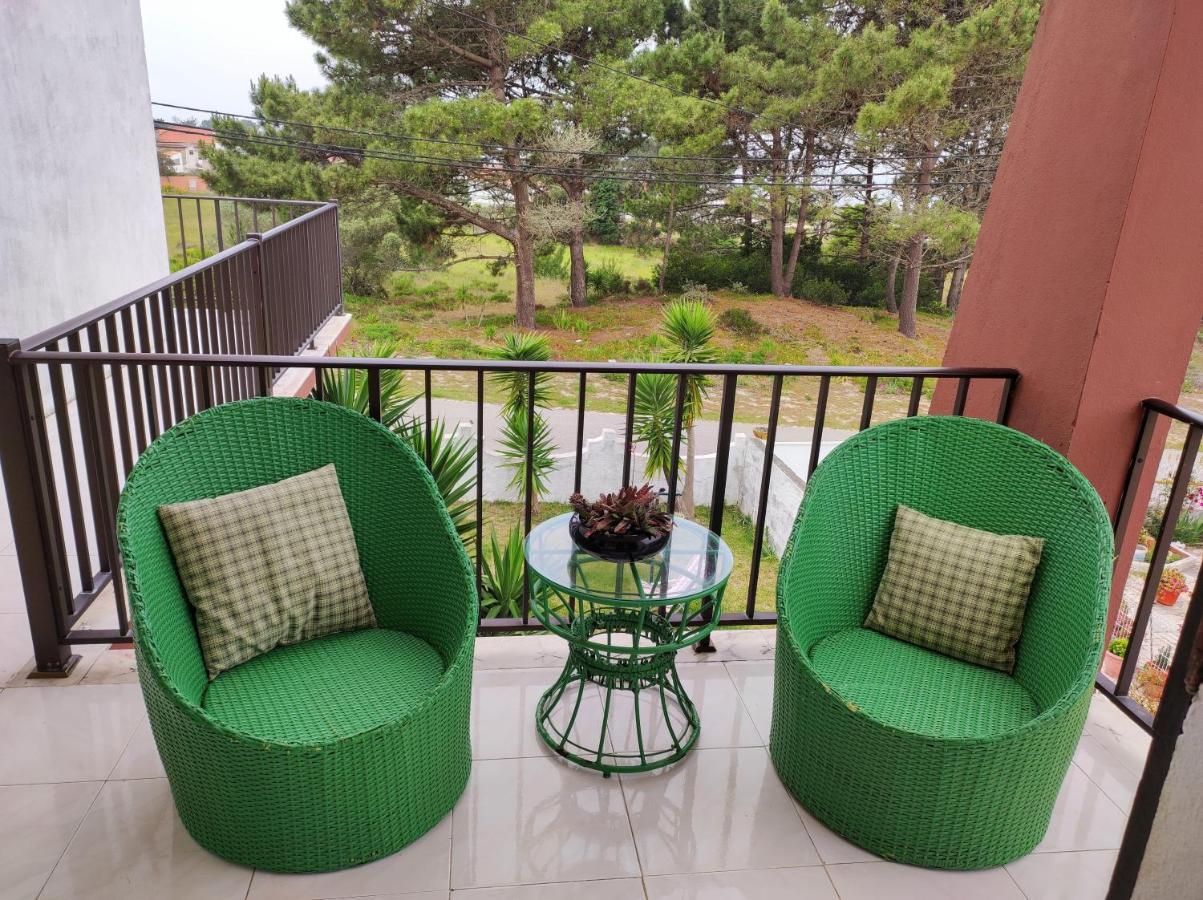 Lemos Family Beach House Nazare Bagian luar foto