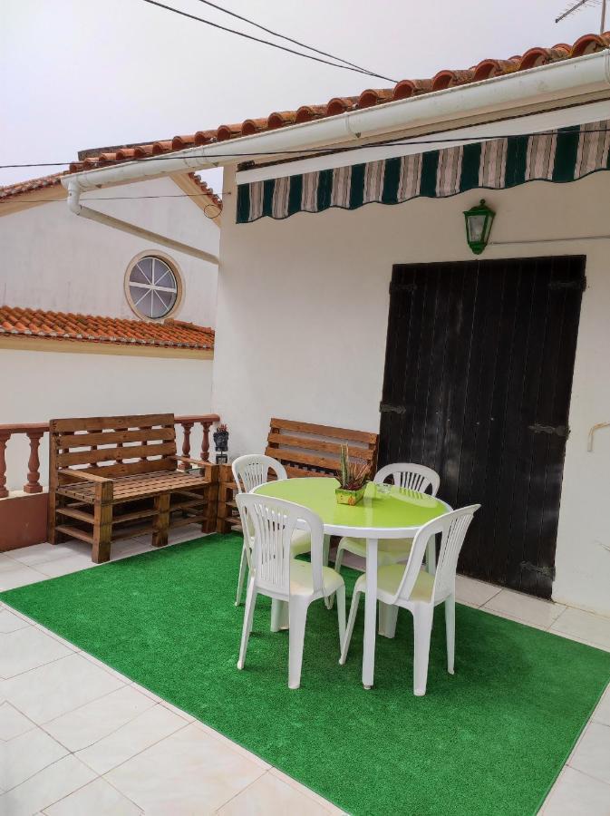 Lemos Family Beach House Nazare Bagian luar foto
