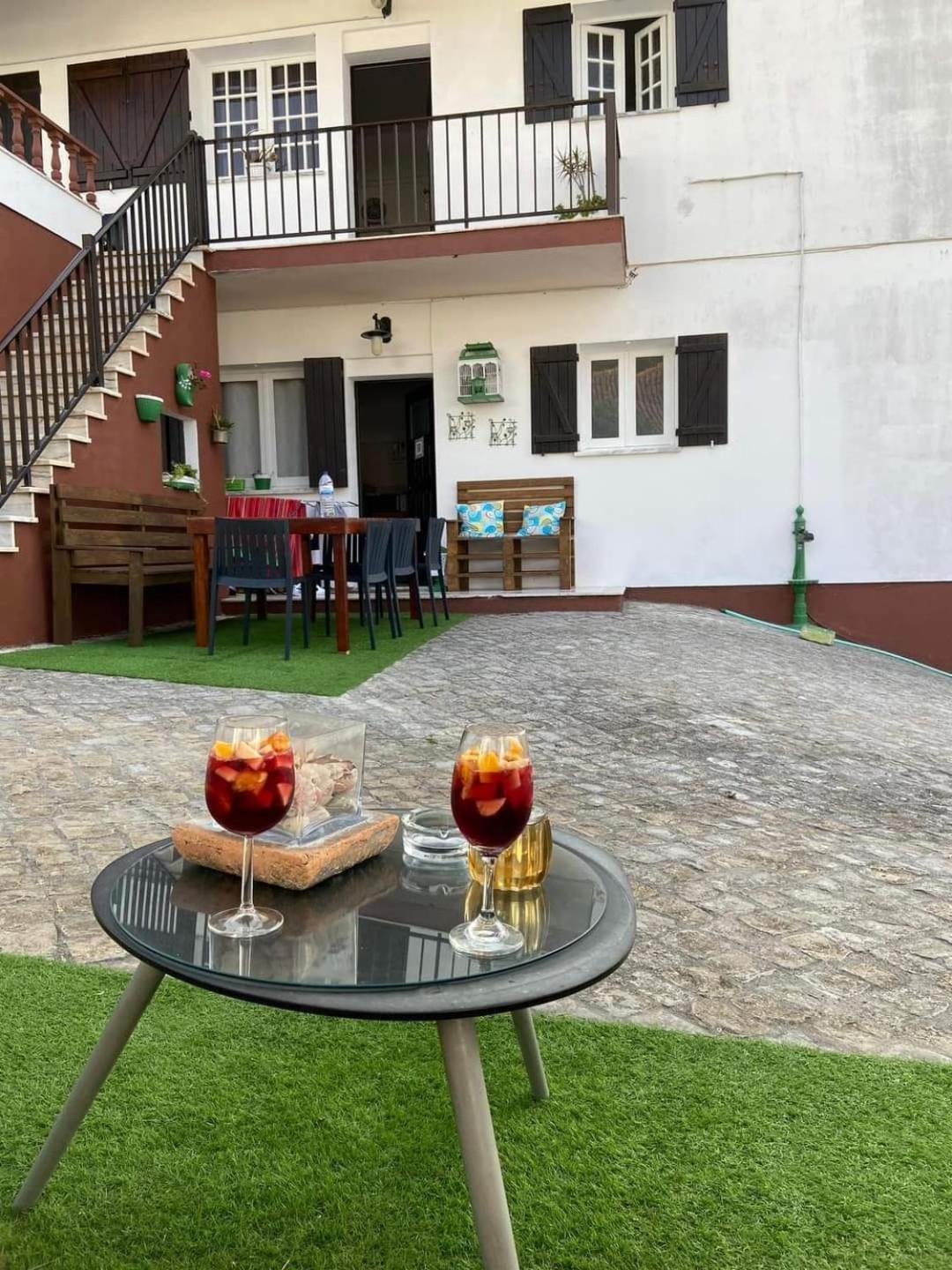 Lemos Family Beach House Nazare Bagian luar foto
