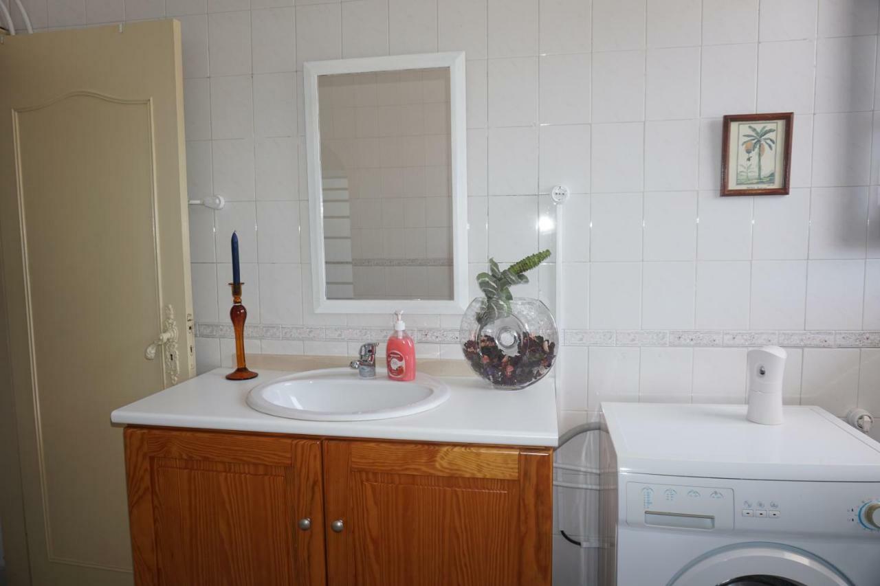 Lemos Family Beach House Nazare Bagian luar foto