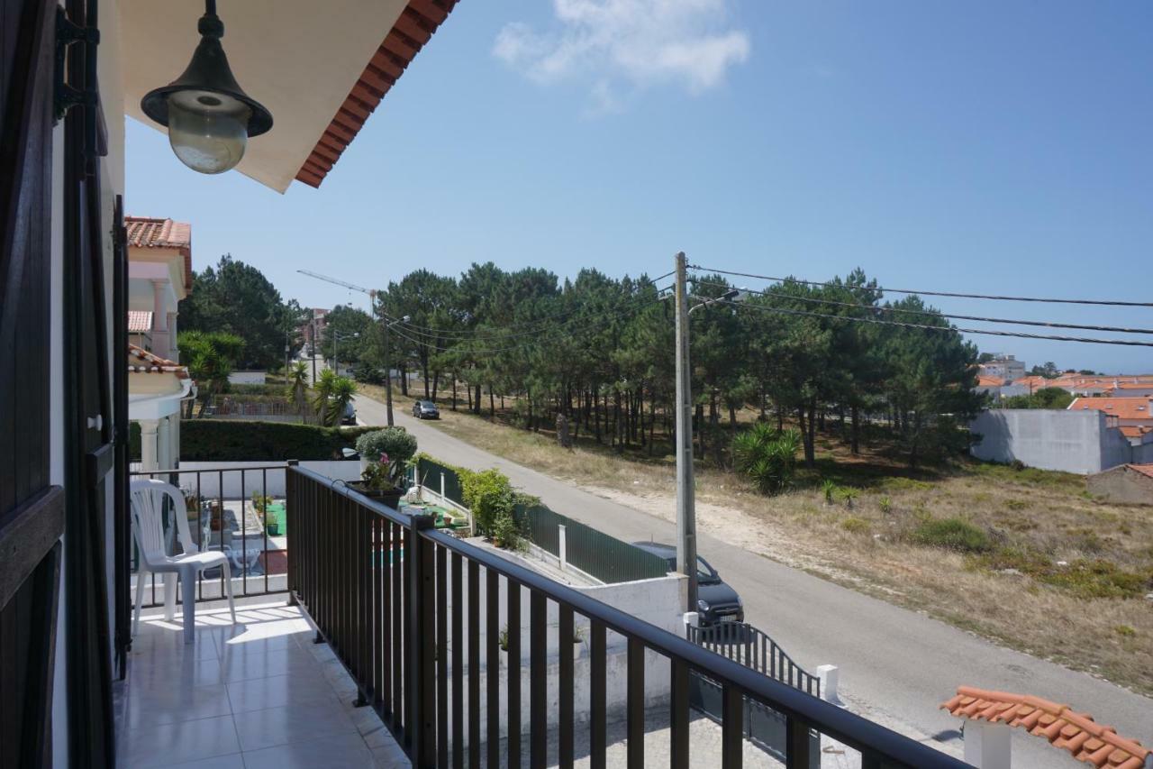 Lemos Family Beach House Nazare Bagian luar foto